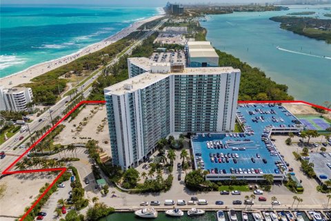 Copropriété à vendre à Sunny Isles Beach, Floride: 2 chambres, 126.07 m2 № 1698704 - photo 30
