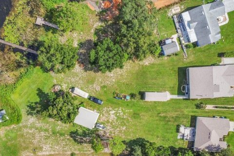 House in Mascotte, Florida 3 bedrooms, 186.08 sq.m. № 1912740 - photo 24