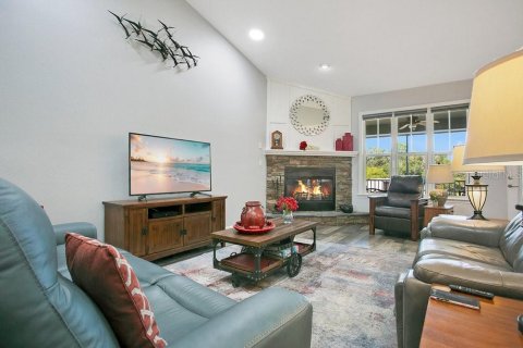 House in Mascotte, Florida 3 bedrooms, 186.08 sq.m. № 1912740 - photo 4