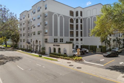 Condo in Orlando, Florida, 2 bedrooms  № 1765249 - photo 22
