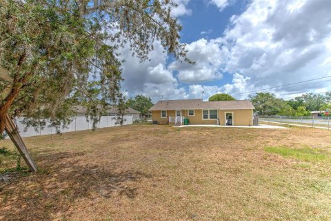 Casa en venta en Zephyrhills, Florida, 2 dormitorios, 110.37 m2 № 1722343 - foto 23