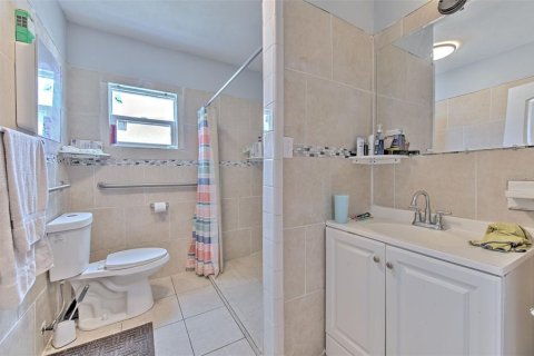 Casa en venta en Zephyrhills, Florida, 2 dormitorios, 110.37 m2 № 1722343 - foto 16