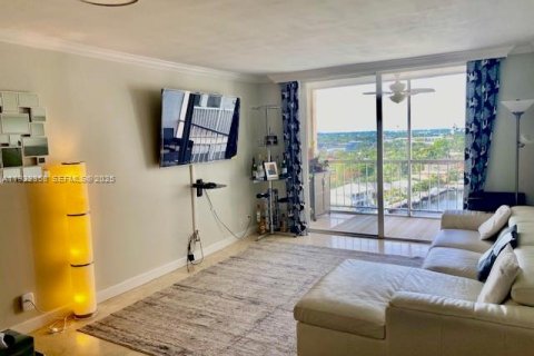 Condominio en alquiler en Pompano Beach, Florida, 1 dormitorio, 60.2 m2 № 1991897 - foto 6