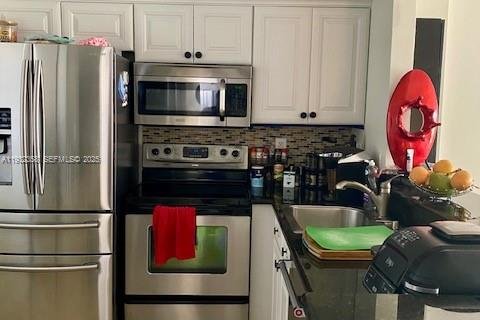 Condominio en alquiler en Pompano Beach, Florida, 1 dormitorio, 60.2 m2 № 1991897 - foto 9