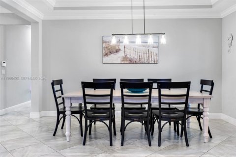 House in Port St. Lucie, Florida 4 bedrooms, 223.89 sq.m. № 2030526 - photo 30