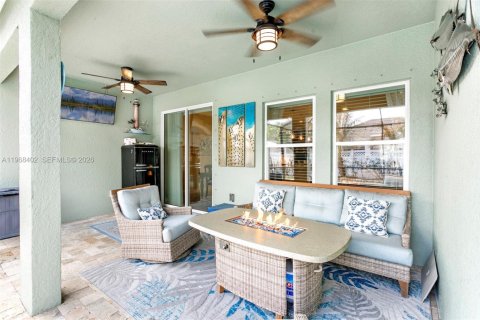 House in Port St. Lucie, Florida 4 bedrooms, 223.89 sq.m. № 2030526 - photo 4