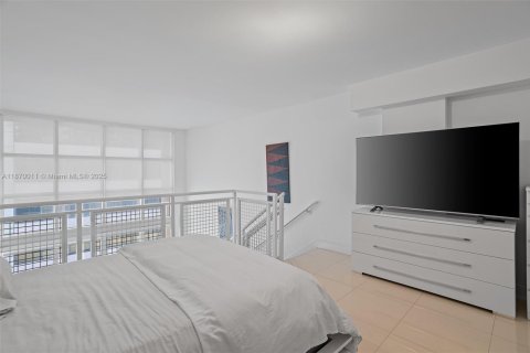 Купить кондоминиум в Майами, Флорида 1 спальня, 90.86м2, № 2053670 - фото 13