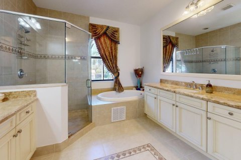 House in Cooper City, Florida 4 bedrooms, 252.69 sq.m. № 2180925 - photo 18