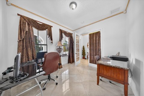 House in Cooper City, Florida 4 bedrooms, 252.69 sq.m. № 2180925 - photo 20