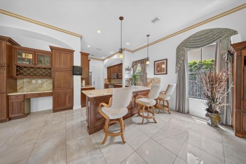 House in Cooper City, Florida 4 bedrooms, 252.69 sq.m. № 2180925 - photo 13