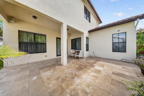 House in Cooper City, Florida 4 bedrooms, 252.69 sq.m. № 2180925 - photo 27