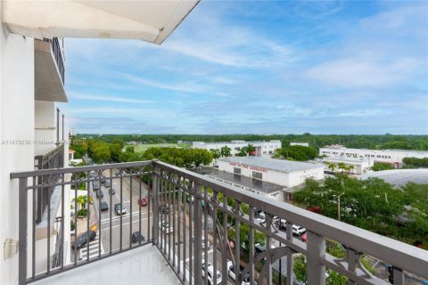 Купить кондоминиум в Корал-Гейблс, Флорида 2 спальни, 86.58м2, № 1897788 - фото 4