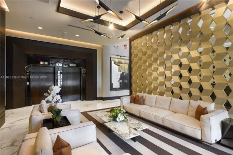 Купить кондоминиум в Корал-Гейблс, Флорида 2 спальни, 86.58м2, № 1897788 - фото 25