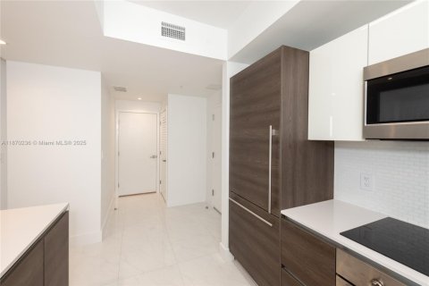 Купить кондоминиум в Корал-Гейблс, Флорида 2 спальни, 86.58м2, № 1897788 - фото 26