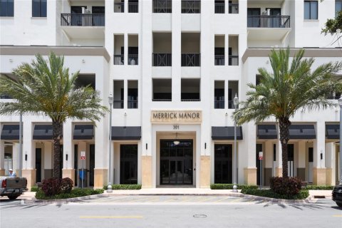 Купить кондоминиум в Корал-Гейблс, Флорида 2 спальни, 86.58м2, № 1897788 - фото 19