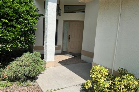 Condominio en venta en New Port Richey, Florida, 2 dormitorios, 137.68 m2 № 1301802 - foto 2