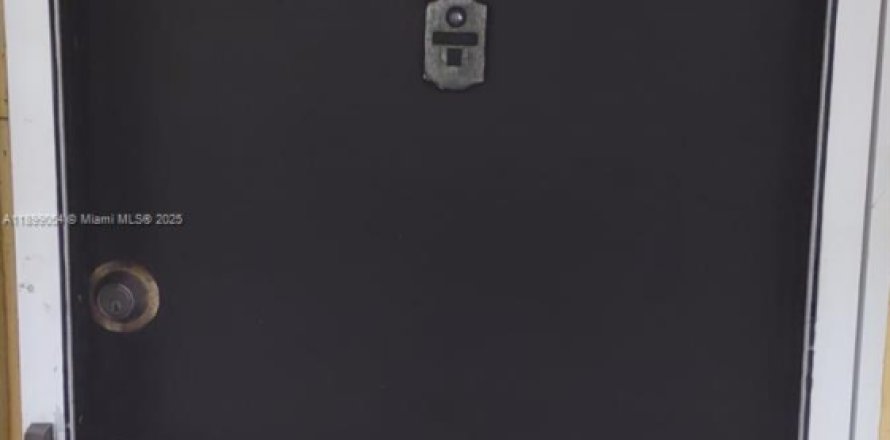 Condo à Miami, Floride, 1 chambre  № 1956761