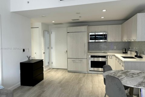 Copropriété à louer à Miami, Floride: 1 chambre, 57.6 m2 № 2000569 - photo 4