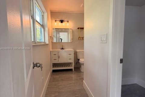 Villa ou maison à vendre à Fort Lauderdale, Floride: 3 chambres, 116.03 m2 № 2072036 - photo 26