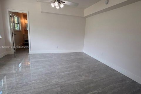 Villa ou maison à vendre à Fort Lauderdale, Floride: 3 chambres, 116.03 m2 № 2072036 - photo 24