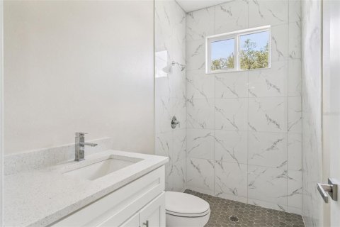 Casa en venta en Poinciana, Florida, 4 dormitorios, 182.46 m2 № 2384331 - foto 19