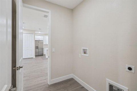 Casa en venta en Poinciana, Florida, 4 dormitorios, 182.46 m2 № 2384331 - foto 25