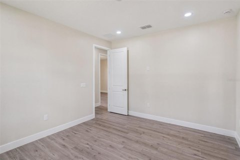 Casa en venta en Poinciana, Florida, 4 dormitorios, 182.46 m2 № 2384331 - foto 15
