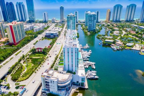 Terrain à vendre à Sunny Isles Beach, Floride № 1968623 - photo 5