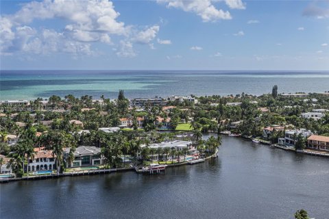 Copropriété à vendre à Aventura, Floride: 2 chambres, 203.46 m2 № 2411751 - photo 14
