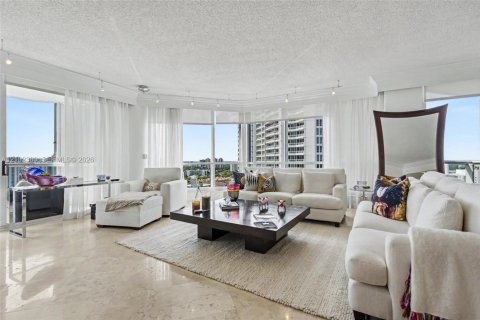Copropriété à vendre à Aventura, Floride: 2 chambres, 203.46 m2 № 2411751 - photo 25