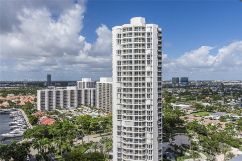 Copropriété à vendre à Aventura, Floride: 2 chambres, 203.46 m2 № 2411751 - photo 4