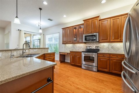 House in Wimauma, Florida 2 bedrooms, 191.47 sq.m. № 1373366 - photo 9