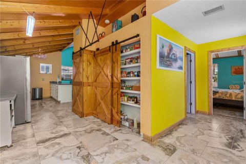 Купить виллу или дом в Дейтона-Бич, Флорида 6 комнат, 89.28м2, № 1583756 - фото 22