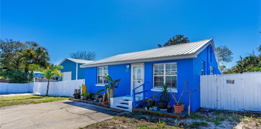 House in Daytona Beach, Florida 2 bedrooms, 89.28 sq.m. № 1583756