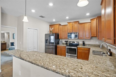 Villa ou maison à vendre à Davenport, Floride: 6 chambres, 280.19 m2 № 1815354 - photo 5