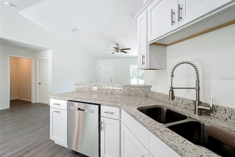 House in Dunnellon, Florida 3 bedrooms, 121.14 sq.m. № 1751636 - photo 18