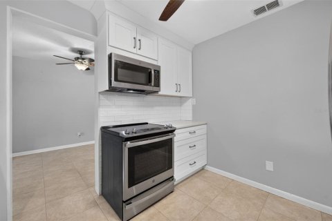 Casa en venta en Winter Park, Florida, 4 dormitorios, 197.51 m2 № 2304485 - foto 15
