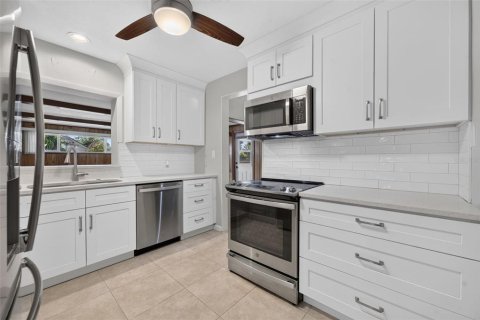 Casa en venta en Winter Park, Florida, 4 dormitorios, 197.51 m2 № 2304485 - foto 11