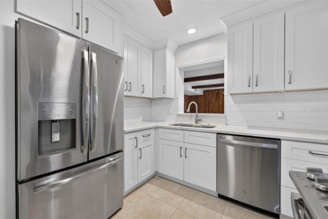 Casa en venta en Winter Park, Florida, 4 dormitorios, 197.51 m2 № 2304485 - foto 13