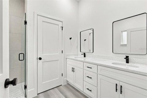Villa ou maison à louer à Ocala, Floride: 4 chambres, 176.14 m2 № 2433209 - photo 19