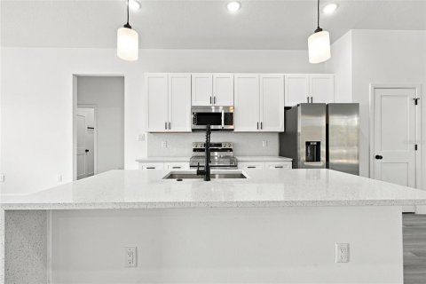 Villa ou maison à louer à Ocala, Floride: 4 chambres, 176.14 m2 № 2433209 - photo 7