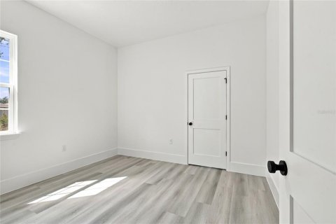 Villa ou maison à louer à Ocala, Floride: 4 chambres, 176.14 m2 № 2433209 - photo 13