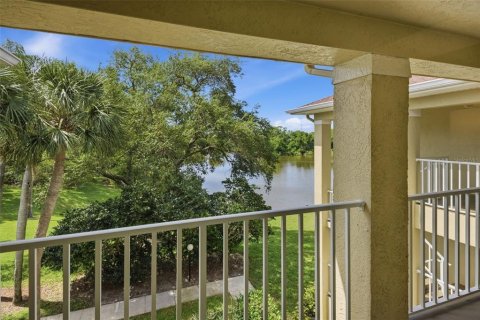 Condo in Palm Harbor, Florida, 2 bedrooms  № 2215937 - photo 3