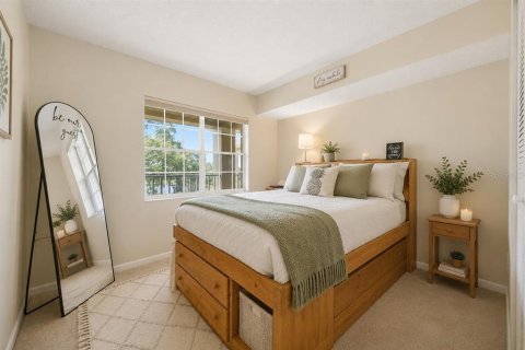 Condo in Palm Harbor, Florida, 2 bedrooms  № 2215937 - photo 16