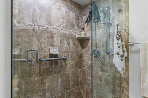 Townhouse in Palm Harbor, Florida 2 bedrooms, 144.46 sq.m. № 1903968 - photo 24