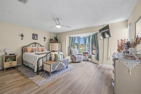 Townhouse in Palm Harbor, Florida 2 bedrooms, 144.46 sq.m. № 1903968 - photo 20