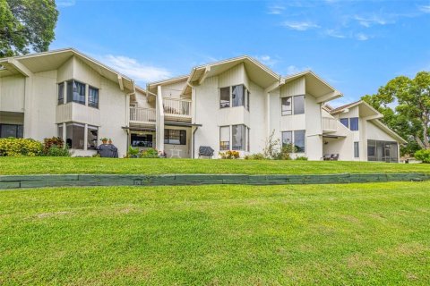 Townhouse in Palm Harbor, Florida 2 bedrooms, 144.46 sq.m. № 1903968 - photo 28