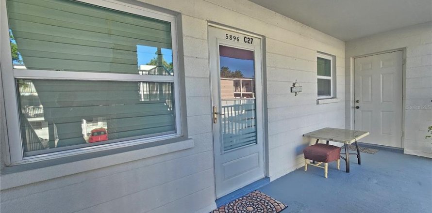 Condo in Bradenton, Florida, 2 bedrooms  № 2195501