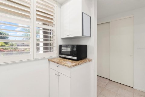 Купить кондоминиум в Лонгбоут-Ки, Флорида 5 комнат, 99.59м2, № 2225196 - фото 6