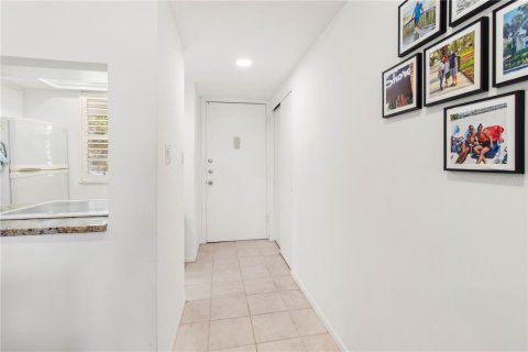 Купить кондоминиум в Лонгбоут-Ки, Флорида 5 комнат, 99.59м2, № 2225196 - фото 3